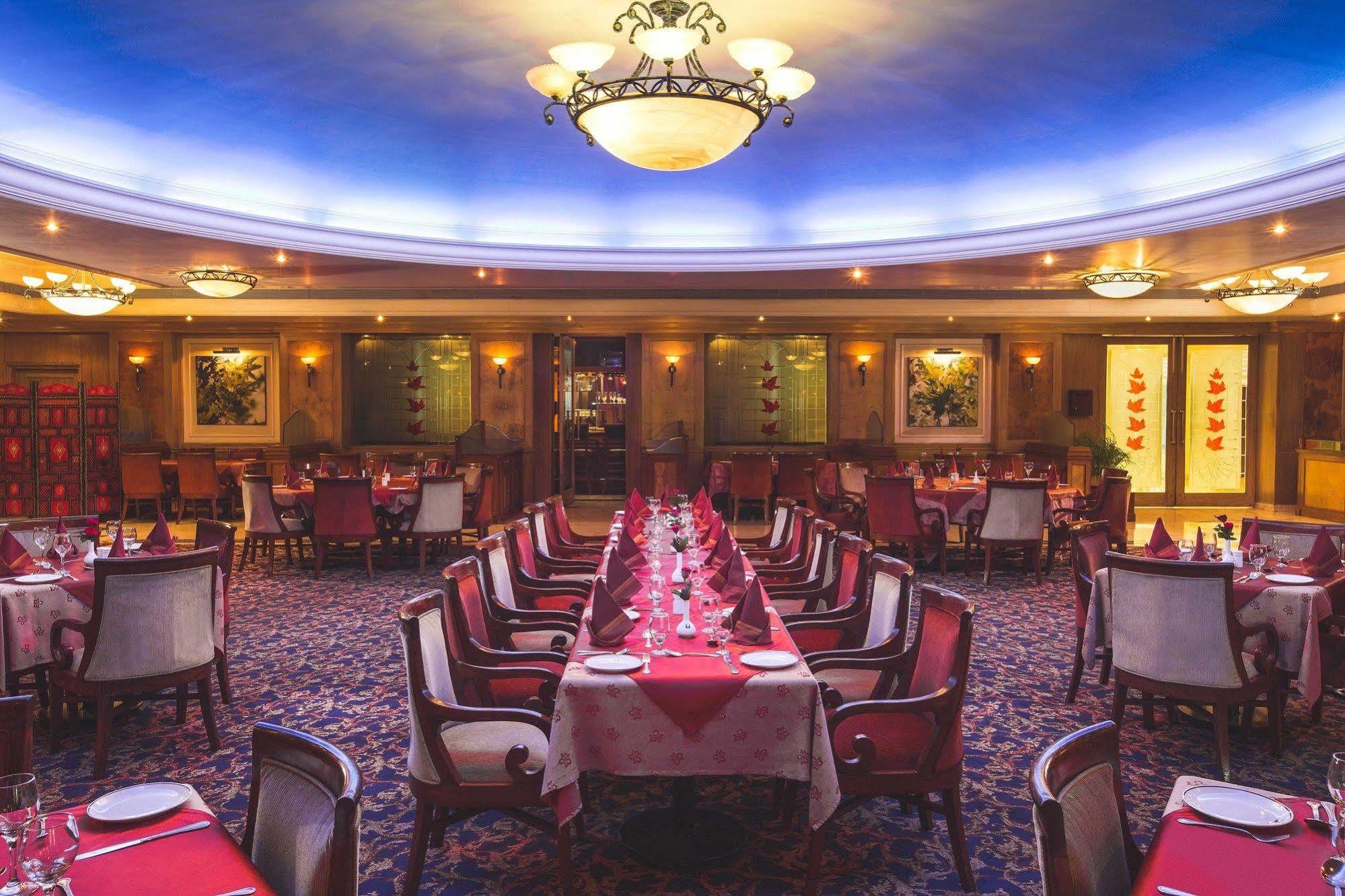 Hotel Mountview Чандигарх Экстерьер фото